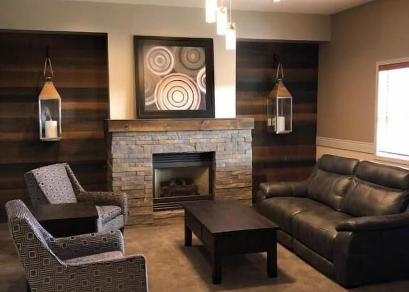 Alberta Brooks Lobby