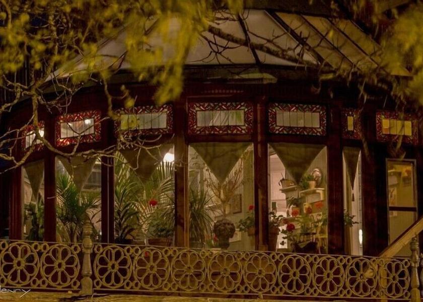 New Brunswick Saint John Exterior Detail