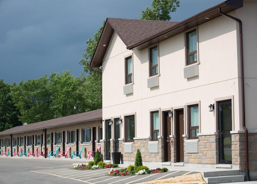 Ontario Napanee Primary image