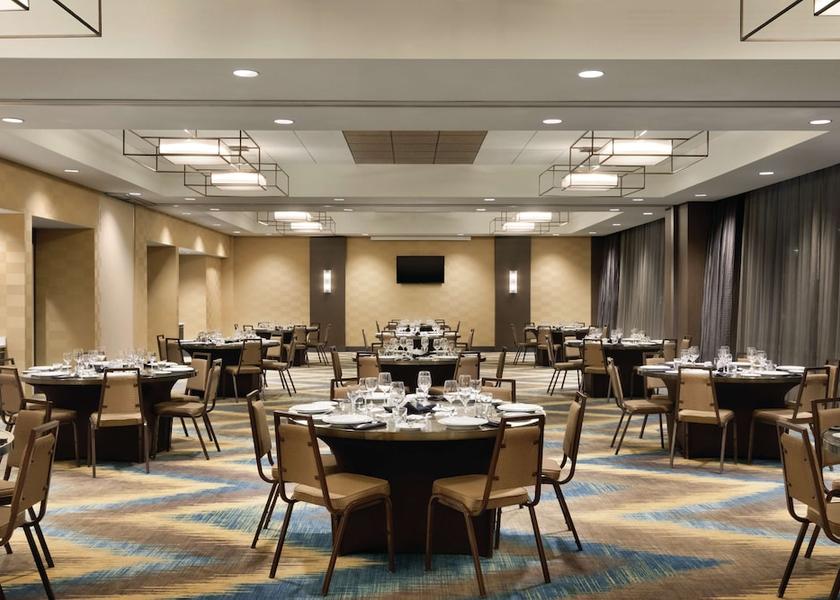 Alberta Calgary Meeting Room