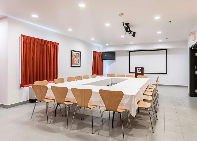 Saskatchewan Moosomin Meeting Room