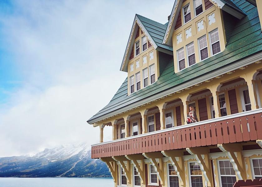 Alberta Waterton Park Front of property