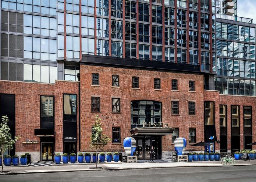 Ontario Toronto Exterior