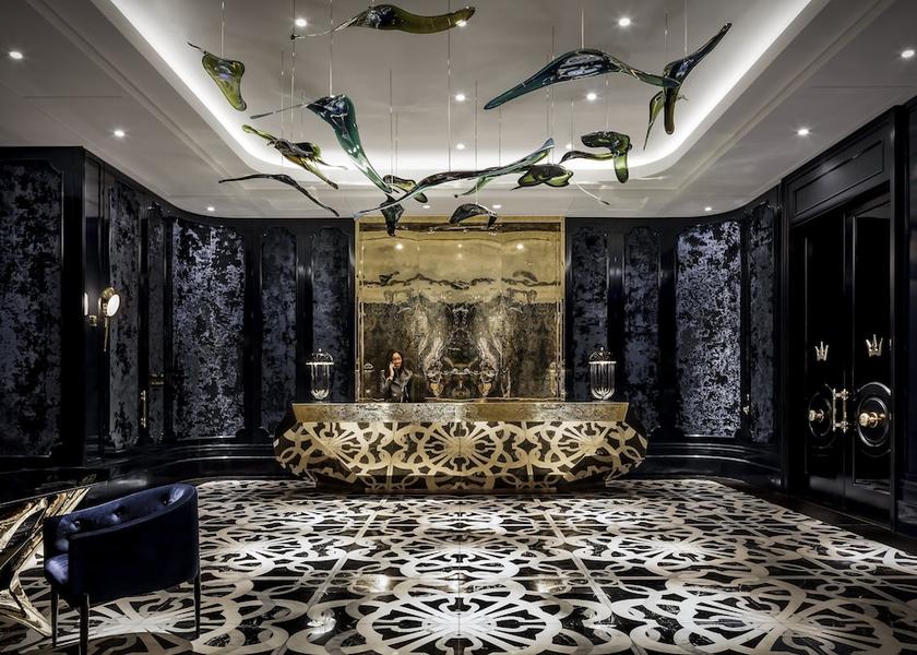Ontario Toronto Lobby