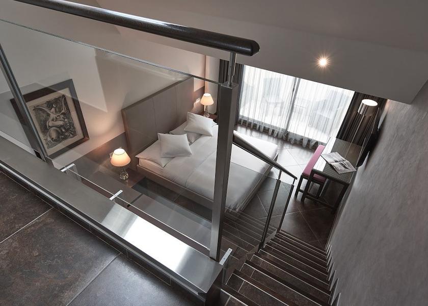 Canton of Geneva Geneva Room