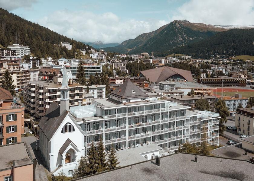 Graubuenden Davos Facade
