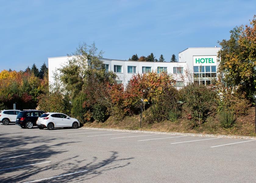 Canton of Bern Ittigen Parking