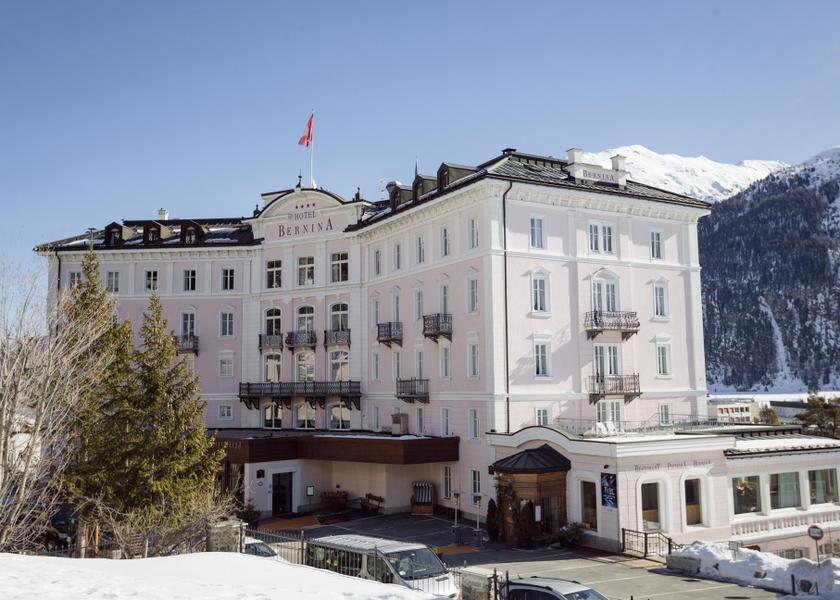 Graubuenden Samedan exterior view