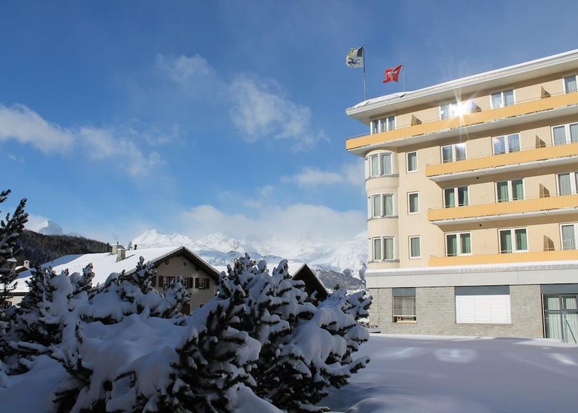 Graubuenden Pontresina Facade