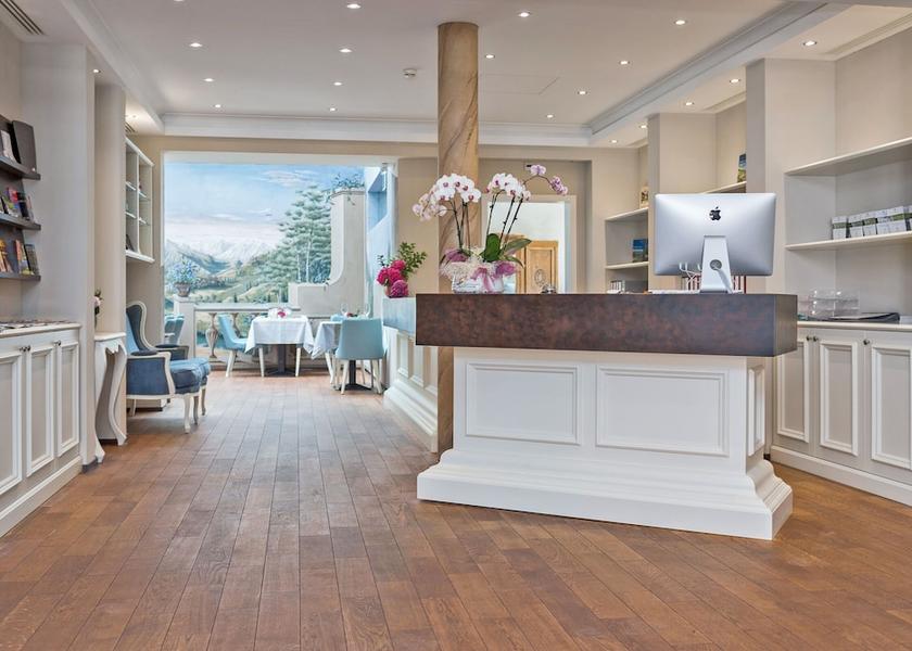 Canton of Ticino Giubiasco Reception