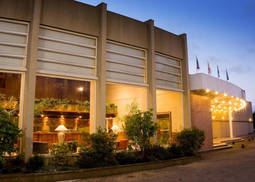 Los Rios (region) Valdivia Exterior Detail