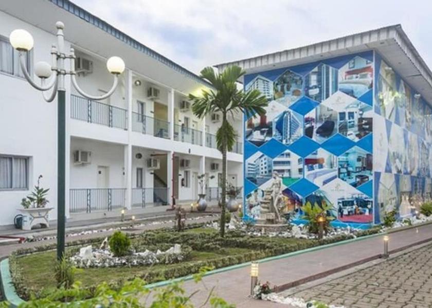  Douala Property Grounds