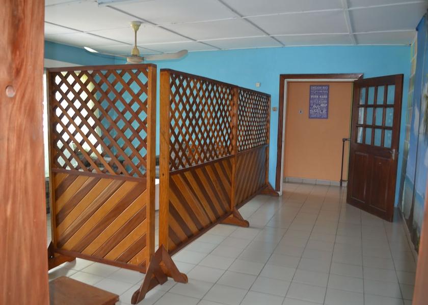  Limbe Lobby
