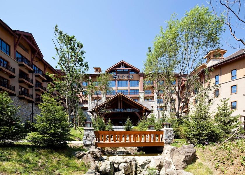 Jilin Baishan Exterior Detail