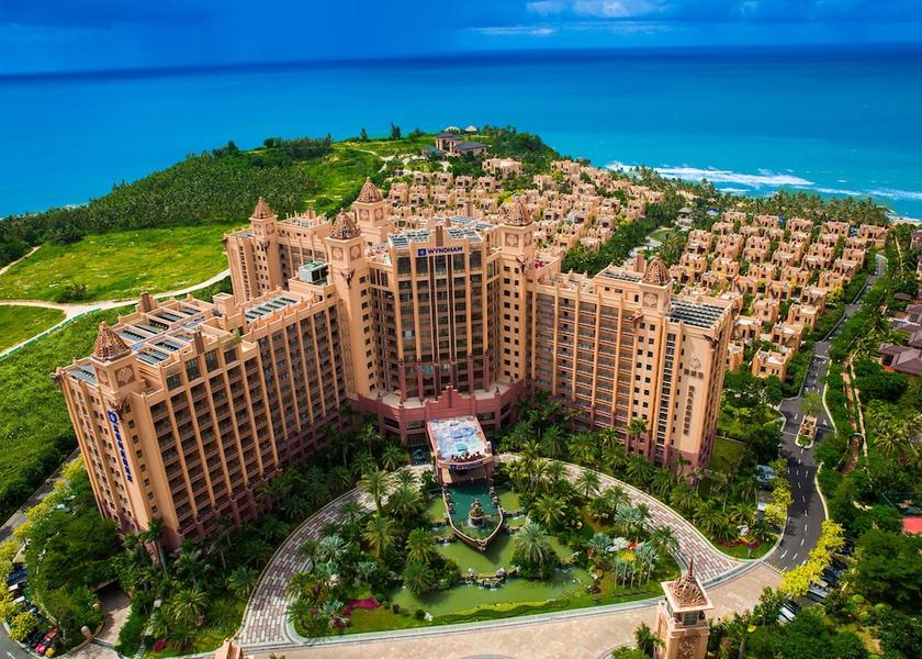 Hainan Lingshui Exterior