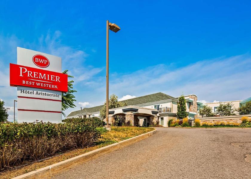 Quebec Quebec exterior view