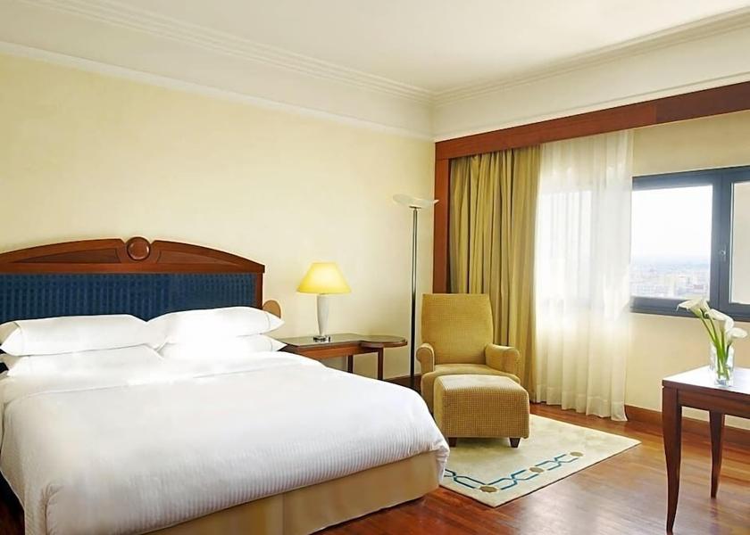  Casablanca Room