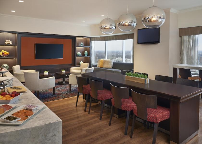 Ontario London Executive Lounge