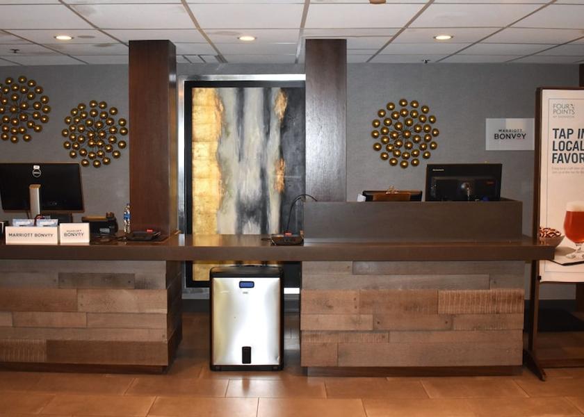 Illinois Westchester Lobby