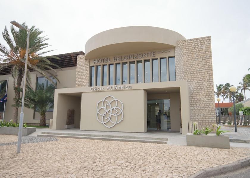  Sal Facade