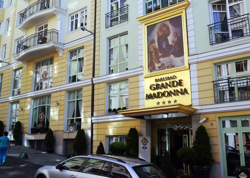 Karlovy Vary (region) Karlovy Vary Entrance