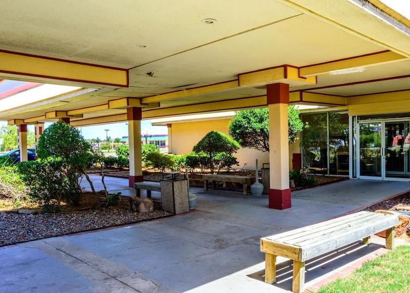 Oklahoma Lawton Balcony