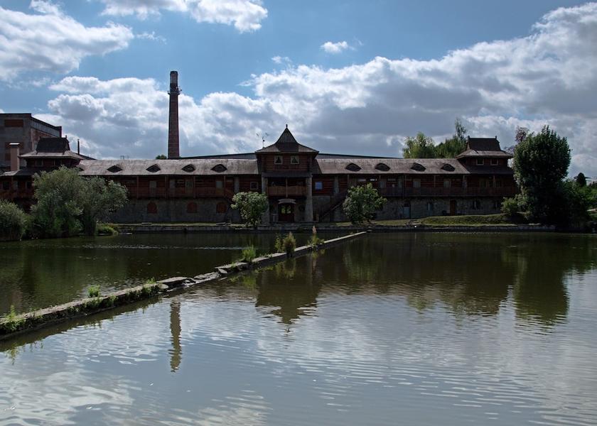 Central Bohemia (region) Uzice Exterior Detail