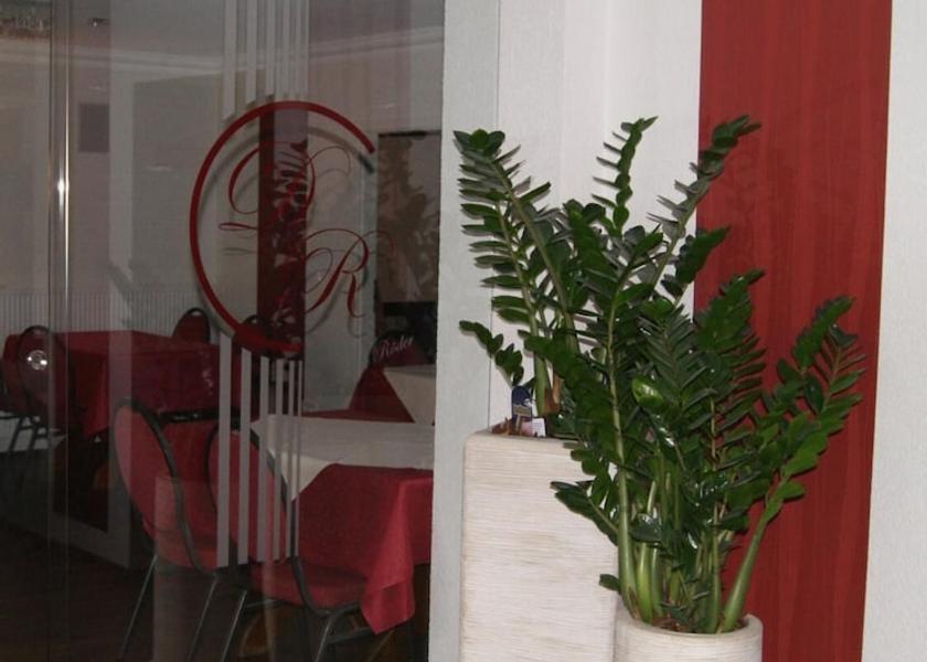 Saarland Lebach Interior Entrance