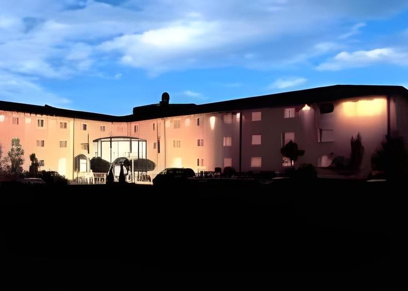 Bavaria Muehldorf am Inn Hotel Exterior