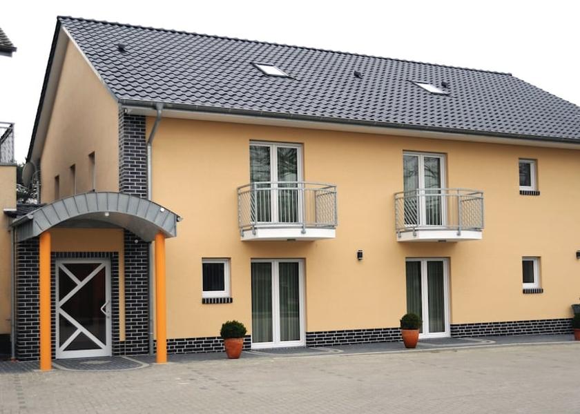 Lower Saxony Garrel Facade