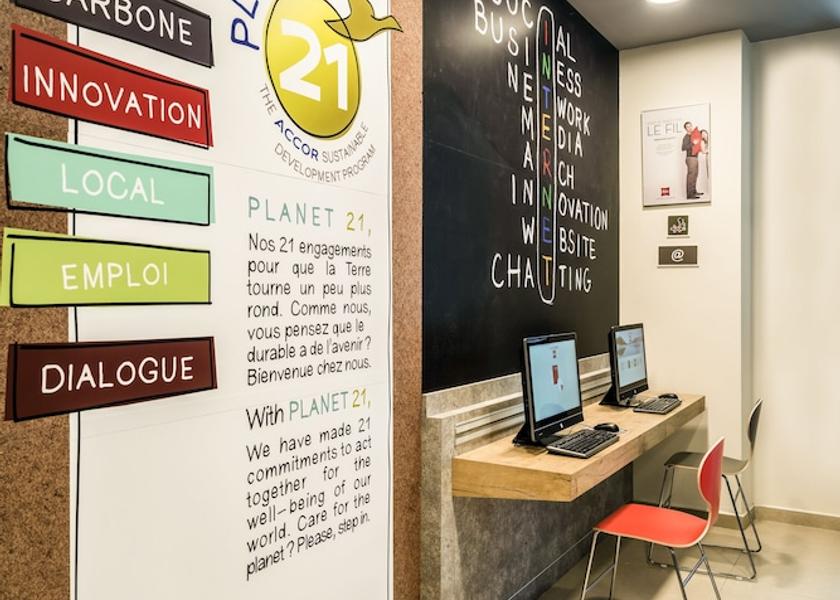  Setif Business Centre