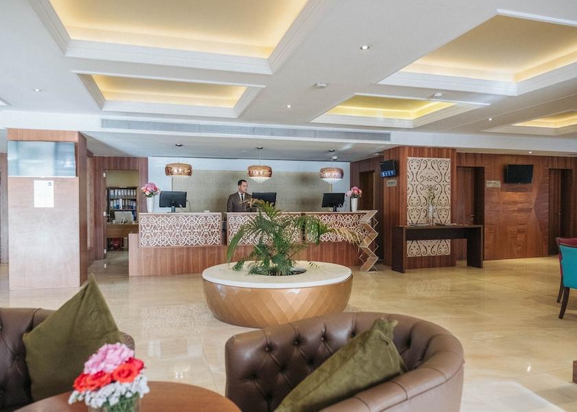  Algiers Lobby
