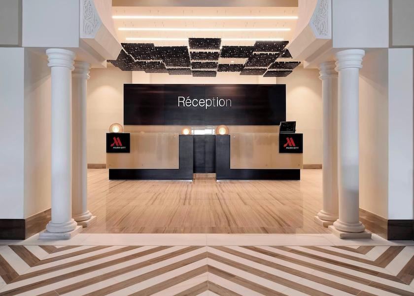  Constantine Reception