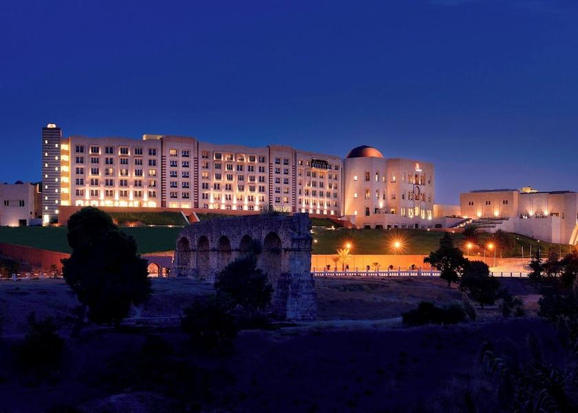  Constantine Primary image