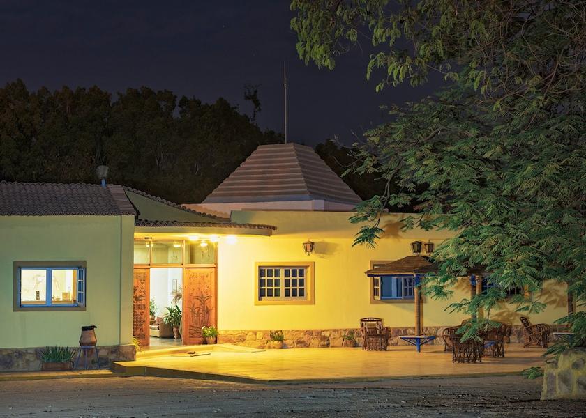 Giza Governorate Al Bawiti Facade