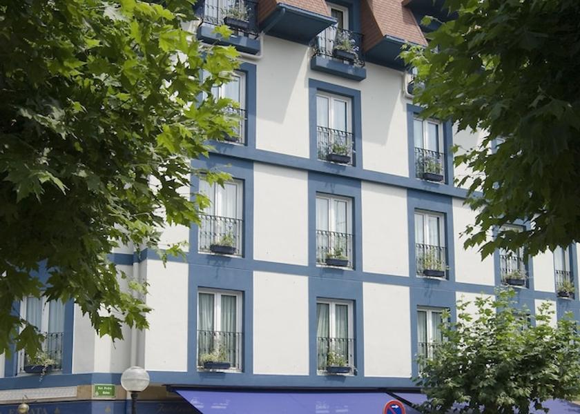 Basque Country Hondarribia Front of property