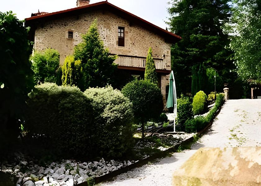 Cantabria Villafufre Hotel Exterior