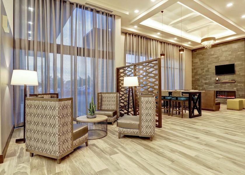 Ontario St. Catharines Lobby