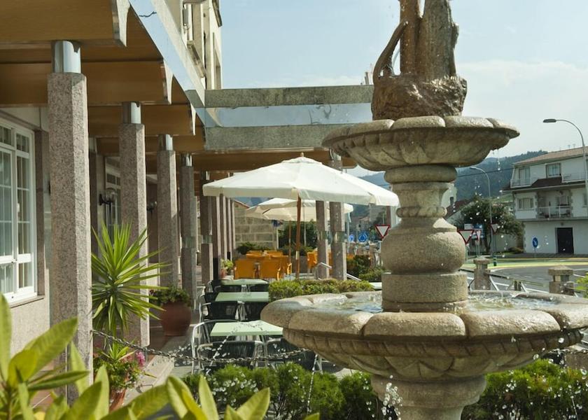 Galicia Meano Fountain