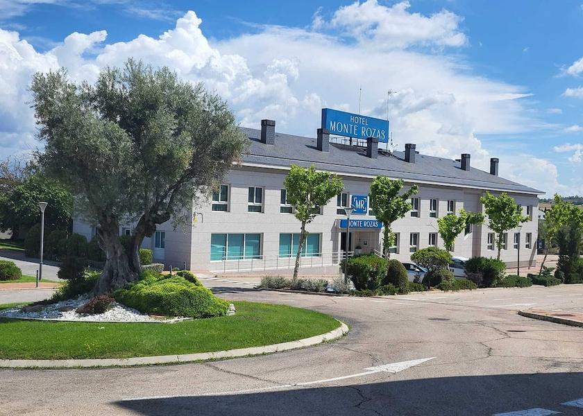 Community of Madrid Las Rozas de Madrid Front of property