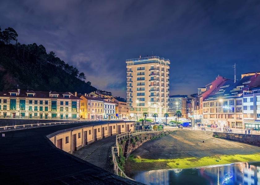 Asturias Carreno Front of property