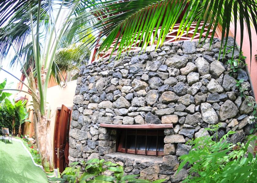 Canary Islands Icod de los Vinos Property grounds