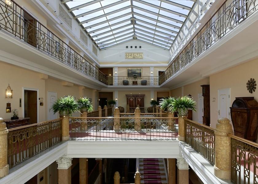 Salzburg State Salzburg Interior