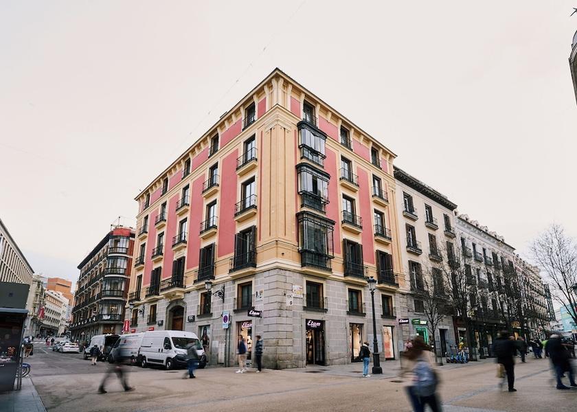 Community of Madrid Madrid Front of property