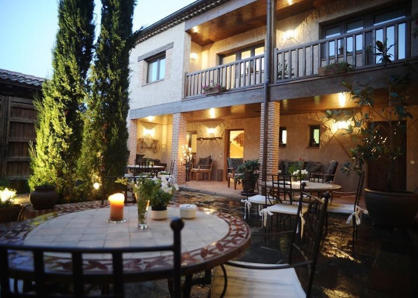 Castile and León Anaya Courtyard