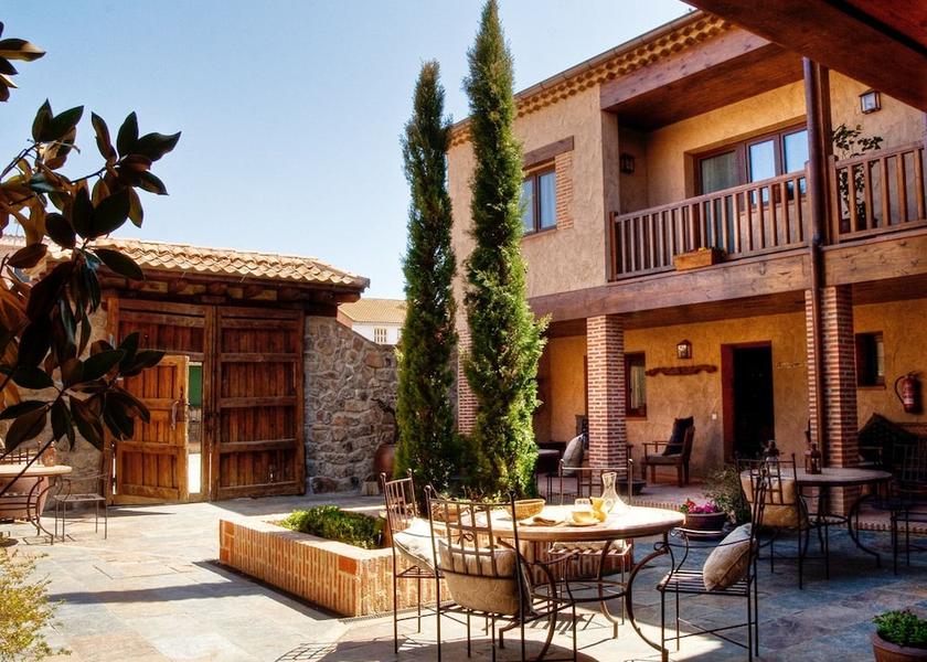 Castile and León Anaya Courtyard