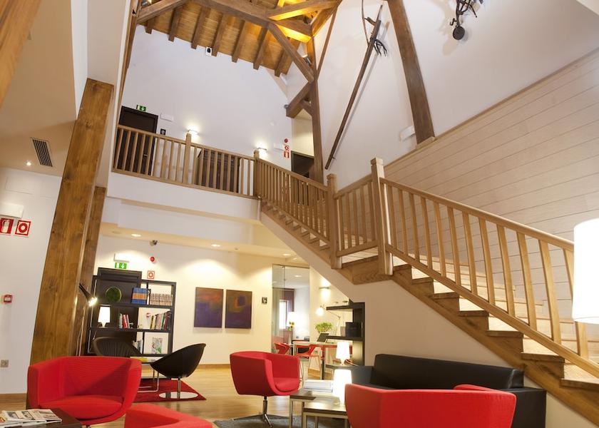 Basque Country Beasain Lobby sitting area