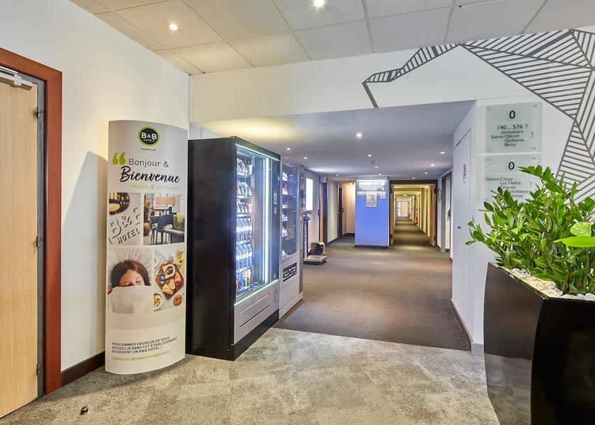 Ile-de-France Cergy Lobby