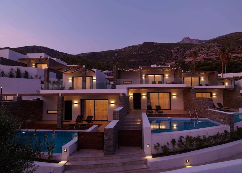 Peloponnese Region Loutraki-Agioi Theodoroi Exterior