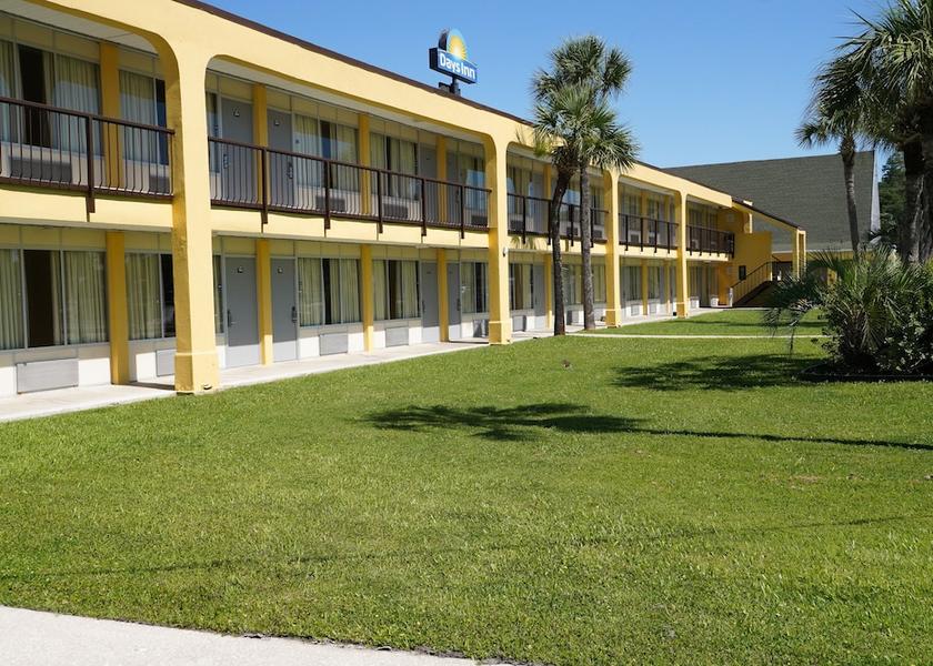 Florida Lake City Exterior Detail